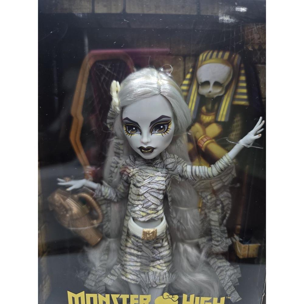 Monster High Skullector X The Mummy Doll Universal 2026 - ULTRA RARE - Picture 2 of 4